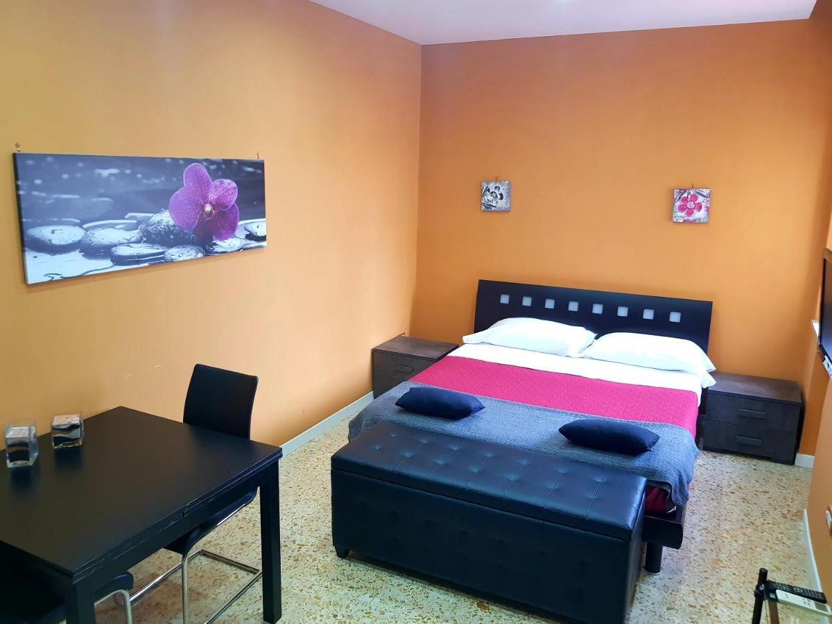 B&B Centralstationhouse Napoli Dış mekan fotoğraf