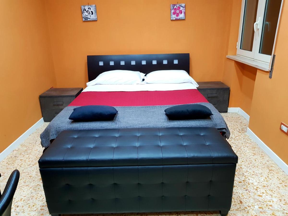 B&B Centralstationhouse Napoli Dış mekan fotoğraf