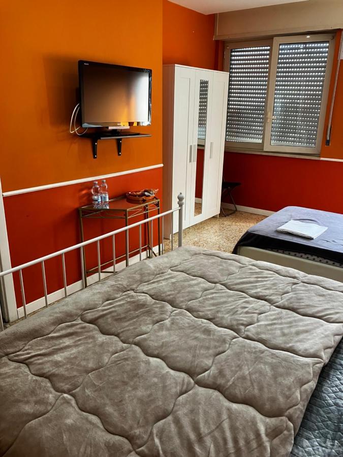 B&B Centralstationhouse Napoli Dış mekan fotoğraf