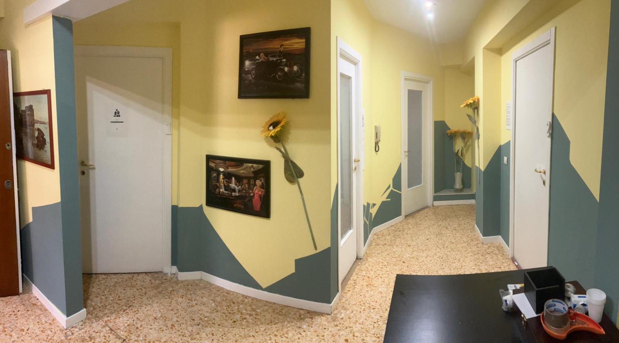 B&B Centralstationhouse Napoli Dış mekan fotoğraf